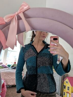 Textured Knit Button-Up Cardigan in Teal and Gray